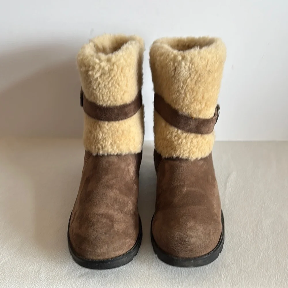 Ugg Suede Boots - Picture 2 of 14